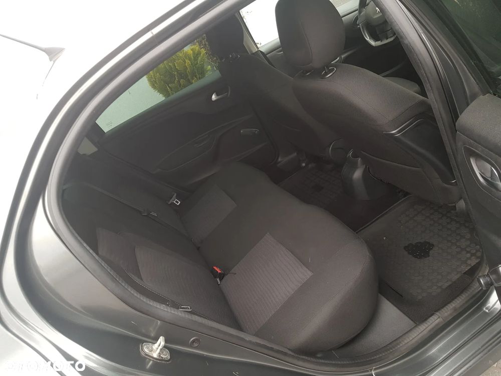 Peugeot 301 1.6 VTi Active - 11