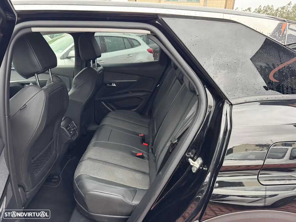 Peugeot 3008 1.6 Hybrid Allure Pack e-EAT8 - 7