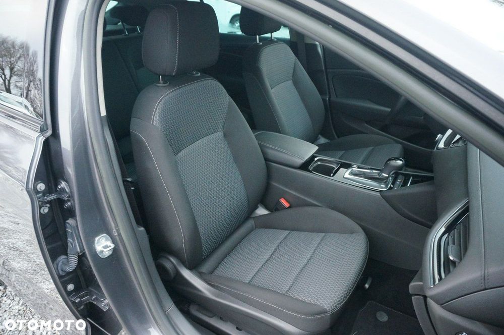 Opel Insignia 2.0 CDTI Business Elegance S&S - 28