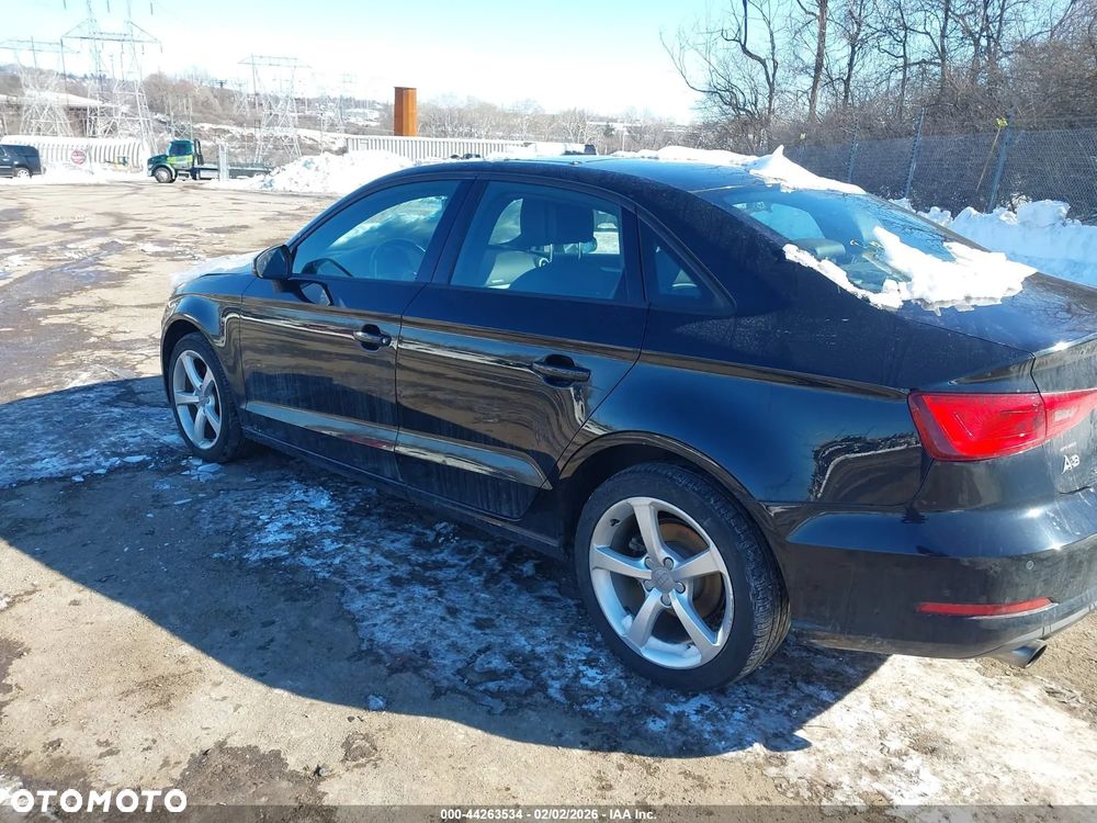 Audi A3 Limousine 2.0 TFSI quattro S tronic design - 3