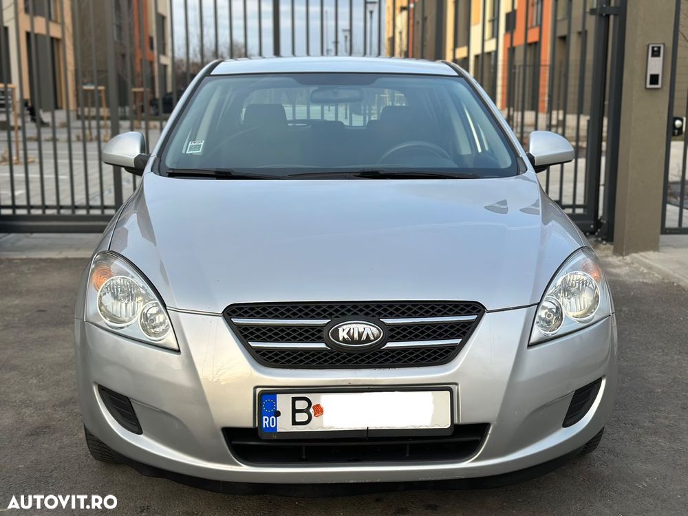 Kia Ceed 1.4 GSL BEST - 1