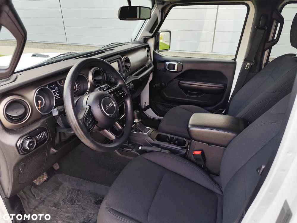 Jeep Wrangler 2.0 T-GDI Hardtop AWD Automatik Sport - 6