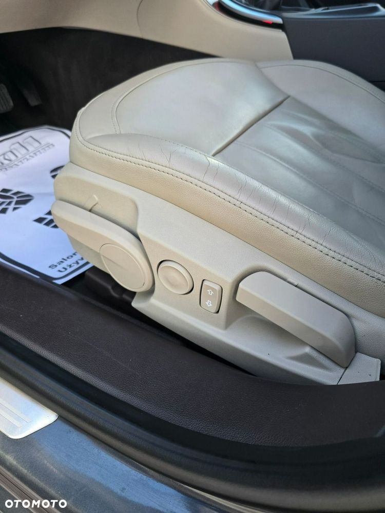 Opel Insignia - 15