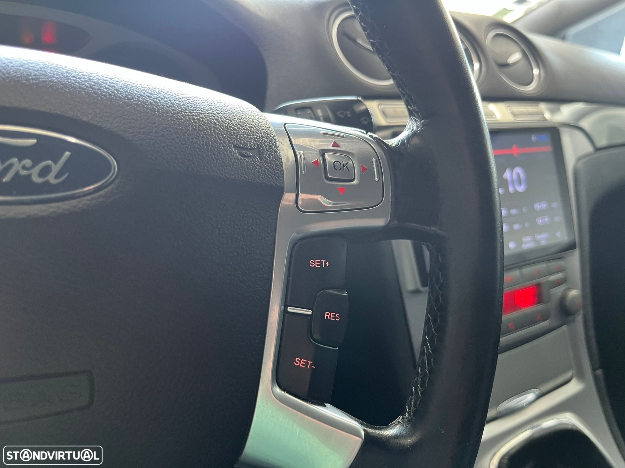 Ford S-Max 2.0 TDCi Titanium 7L - 21