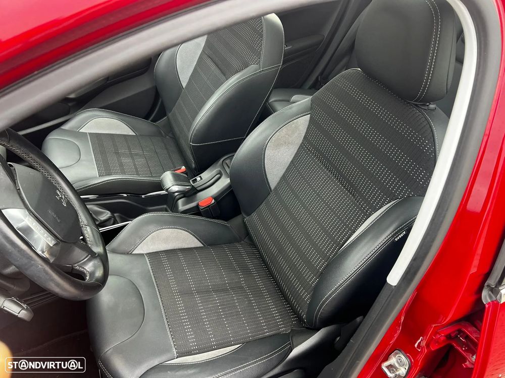 Peugeot 2008 BlueHDi FAP 120 STOP & START Allure - 15