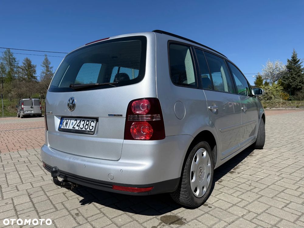 Volkswagen Touran 1.9 TDI DPF Blue Motion Freestyle - 5