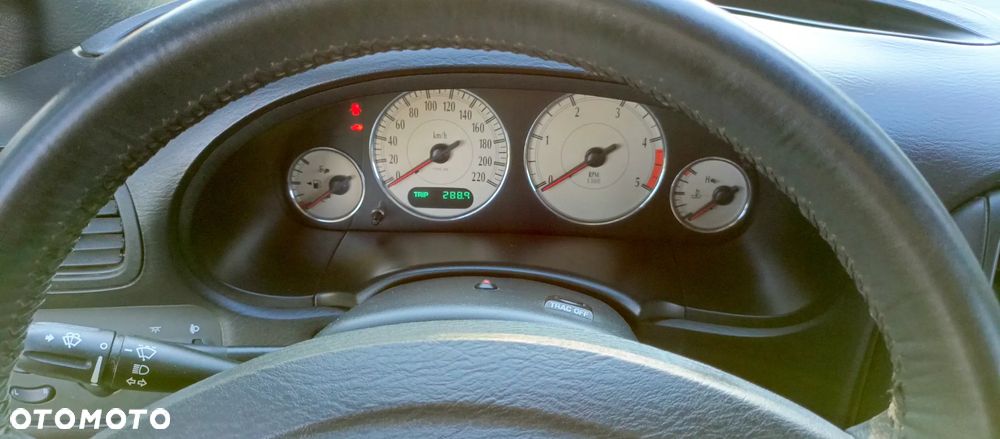 Chrysler Grand Voyager - 10