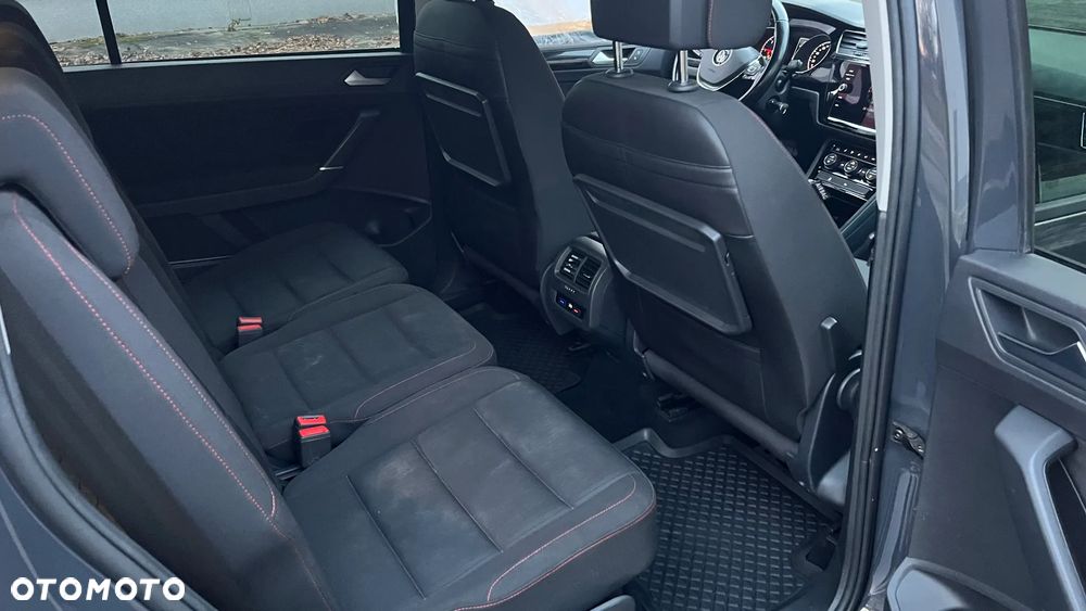 Volkswagen Touran 2.0 TDI SCR (BlueMotion Technology) DSG Highline - 15