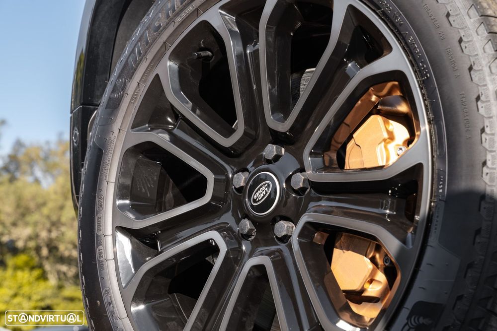 Land Rover Defender 4.4 P635 110 AWD Octa Edition One - 11