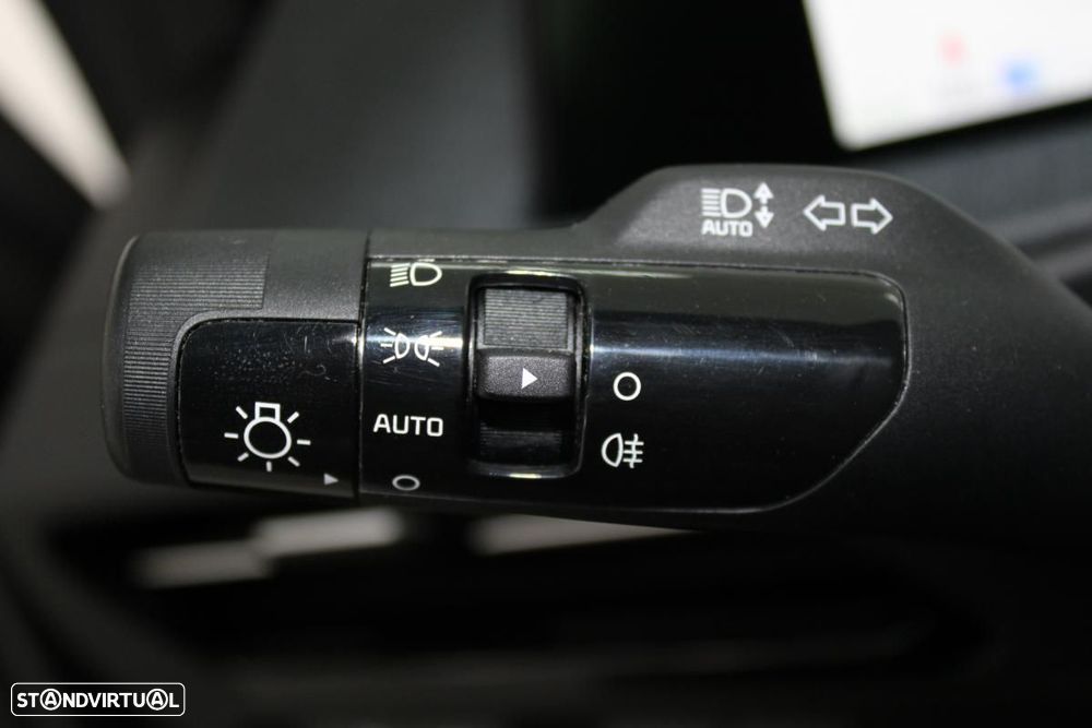 Kia EV6 77,4-kWh — fotografia 18