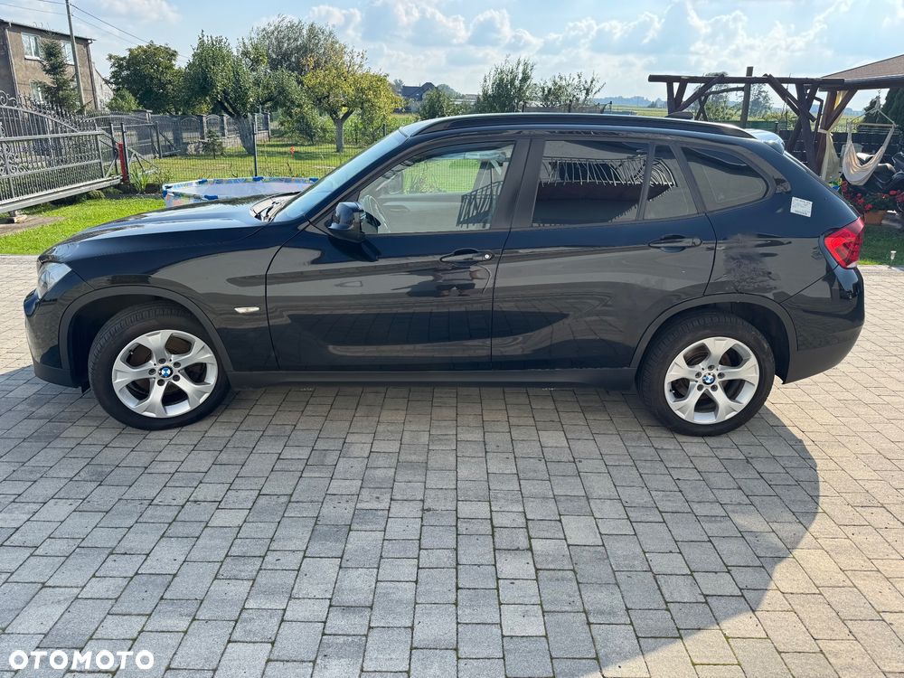 BMW X1 sDrive18d Sport Line - 4