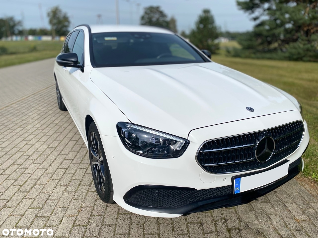 Mercedes-Benz Klasa E 300 de PHEV Avantgarde 9G-Tronic - 3