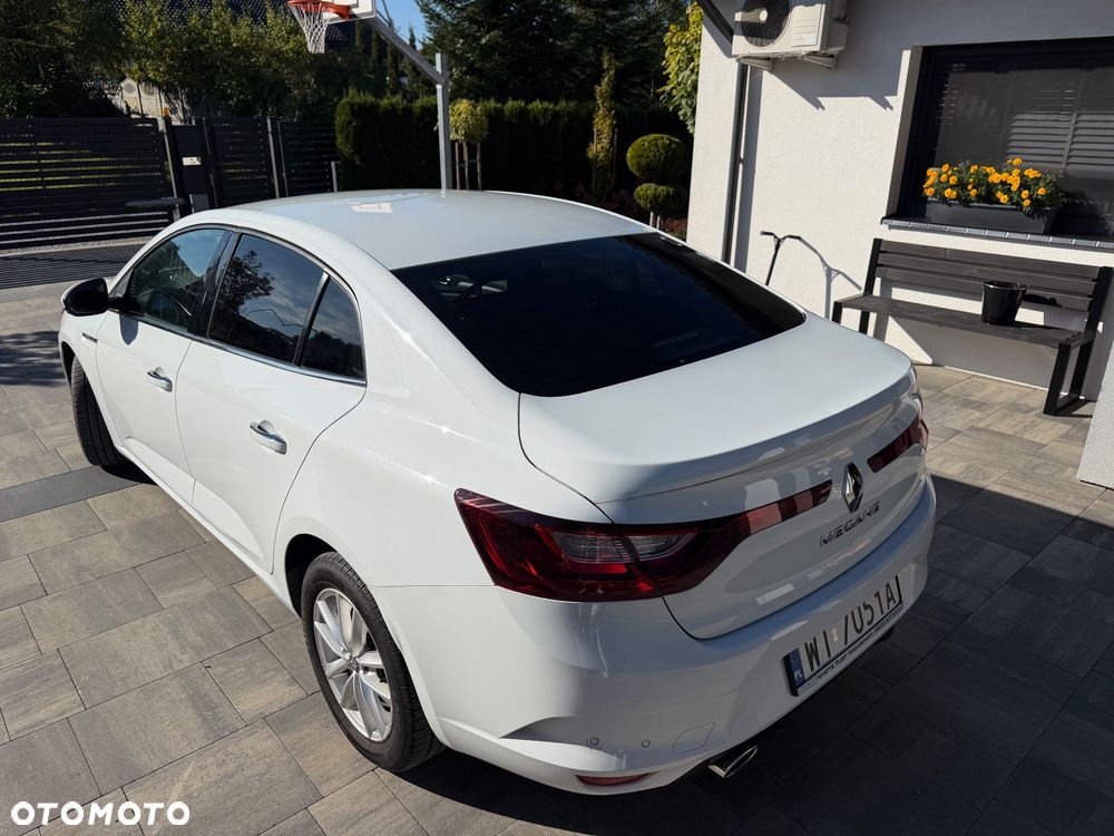 Renault Megane 1.5 Blue dCi Intens - 13