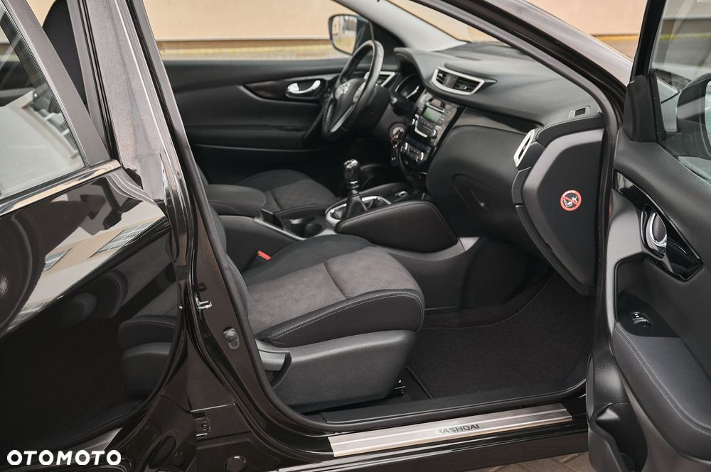 Nissan Qashqai 1.2 DIG-T Tekna+ - 24