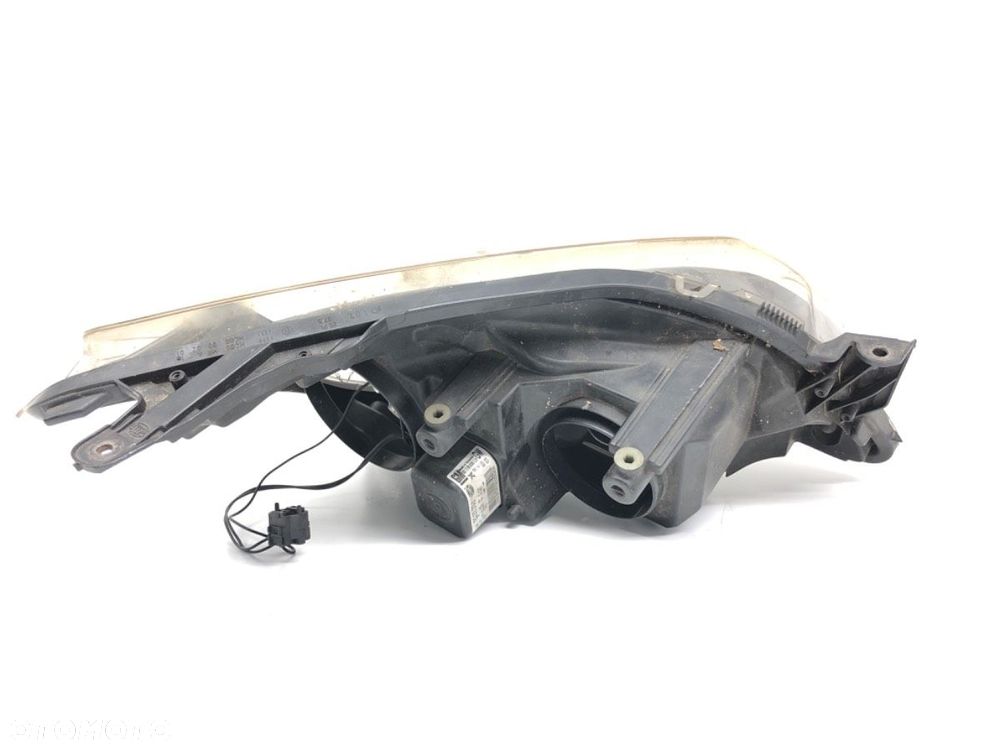 REFLEKTOR LEWY PRZÓD - 229.00 PLN - OPEL ASTRA H Kombi (A04) 2004 - 2014 1.9 CDTI (L35) 88 kW [120 - 2