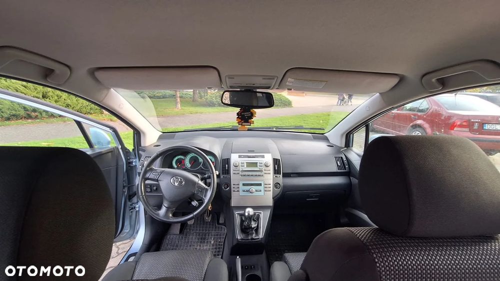 Toyota Corolla Verso 2.2 D-4D Prestige Sport 7os - 12