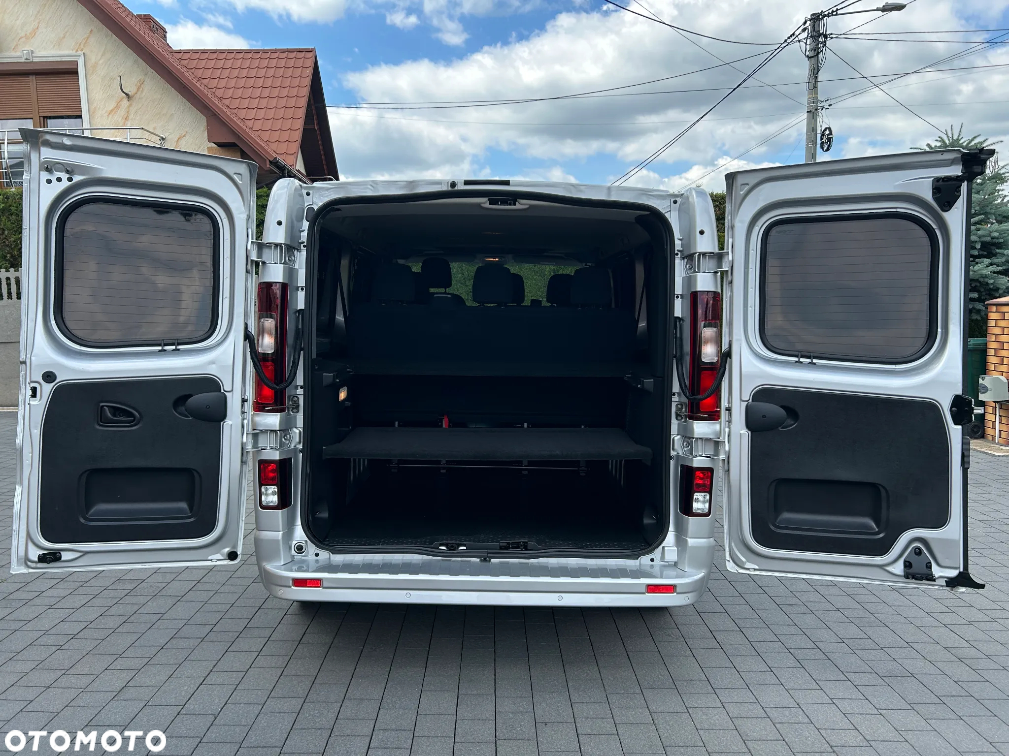 Renault Trafic Kombi 2.0 dCi L2 HD Pack Clim - 29