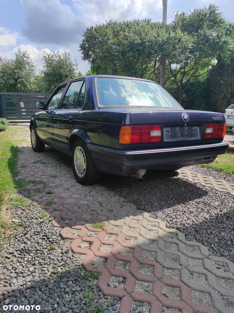 BMW Seria 3 - 30