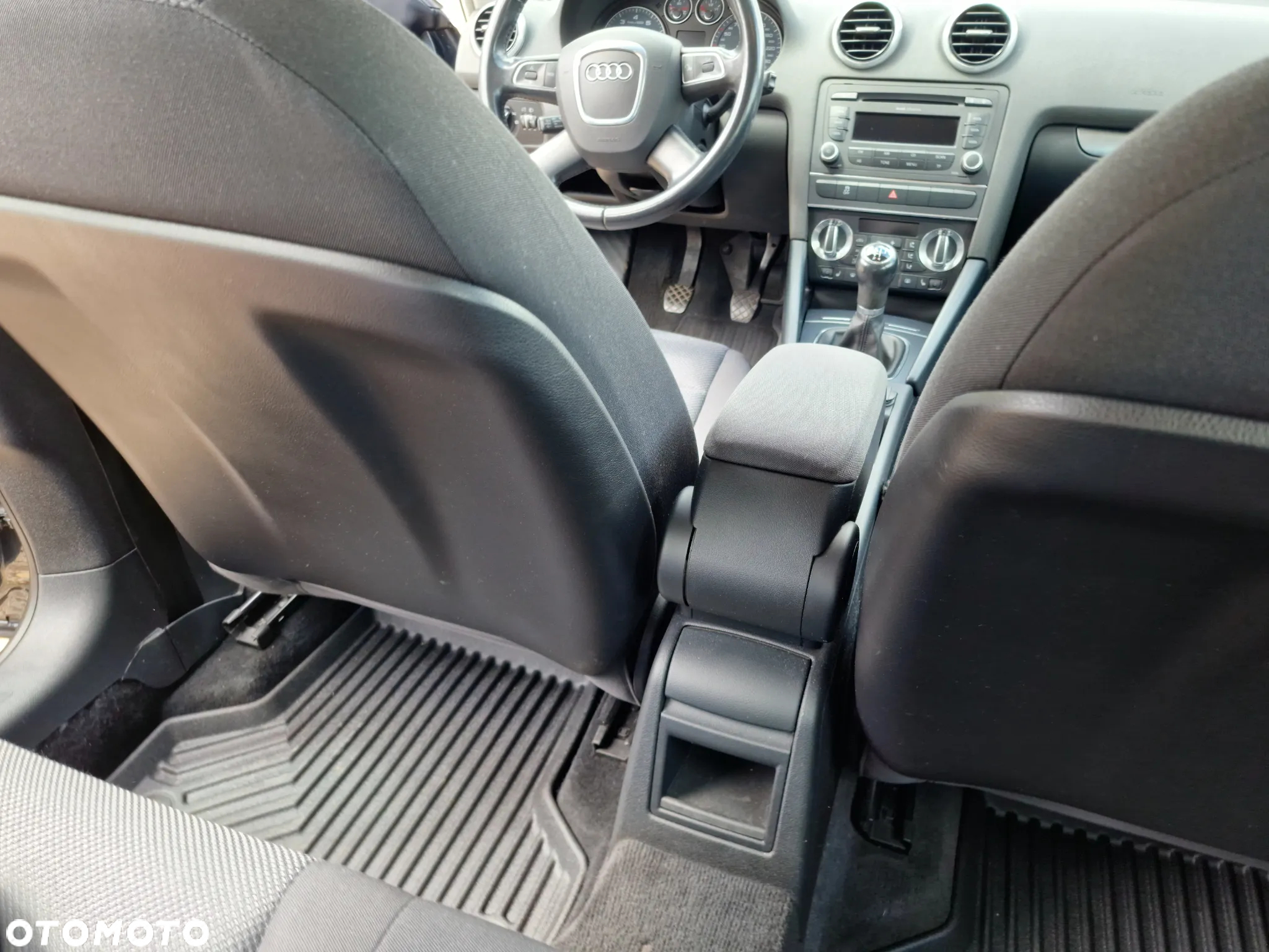 Audi A3 1.6 Ambiente - 30