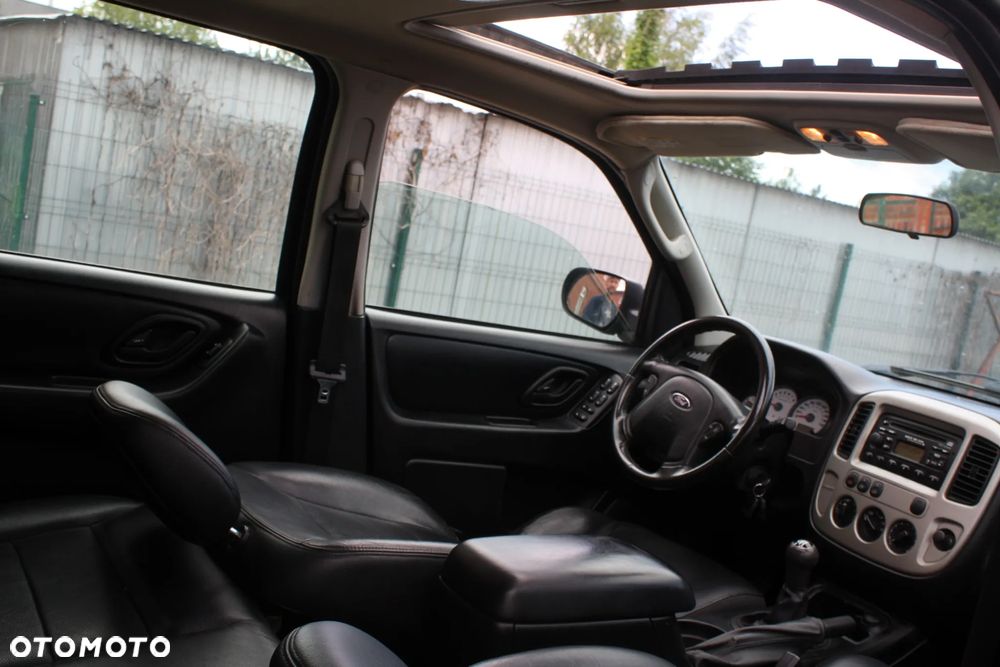 Ford Maverick Highclass - 8