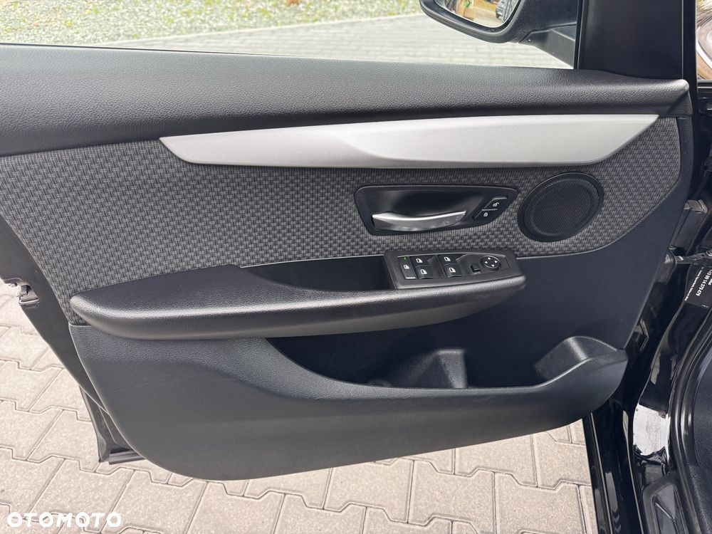 BMW Seria 2 216i Advantage - 29