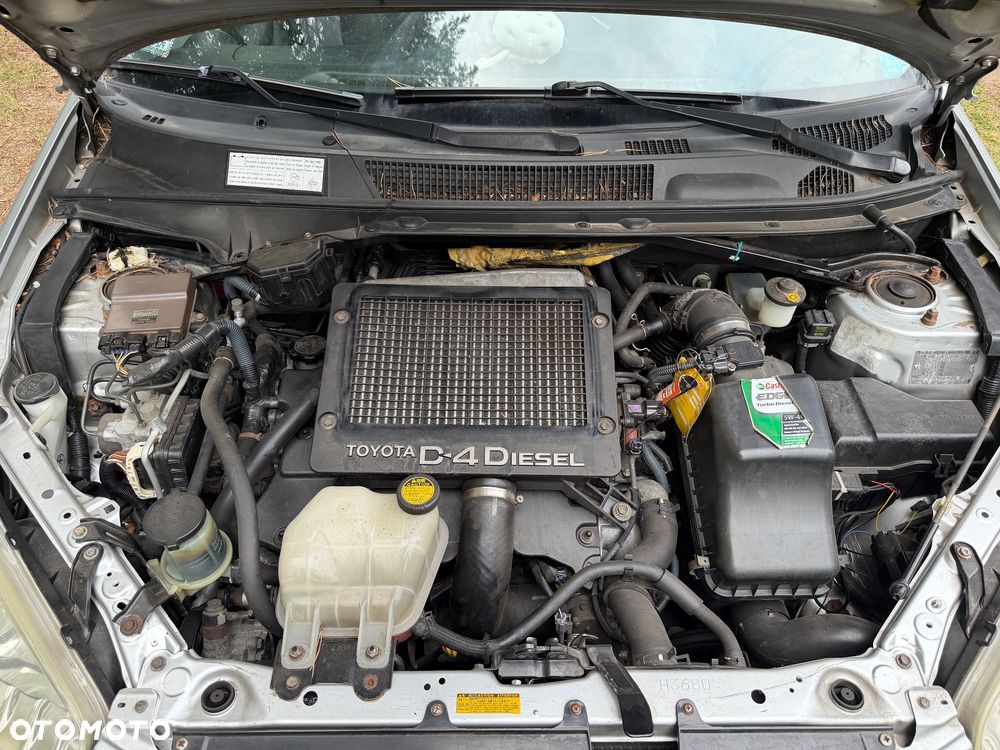 Toyota RAV4 D-4D 4x4 Sol - 14
