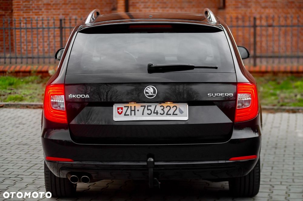 Skoda Superb 2.0 TDI Green tec 4x4 DSG L&K - 13