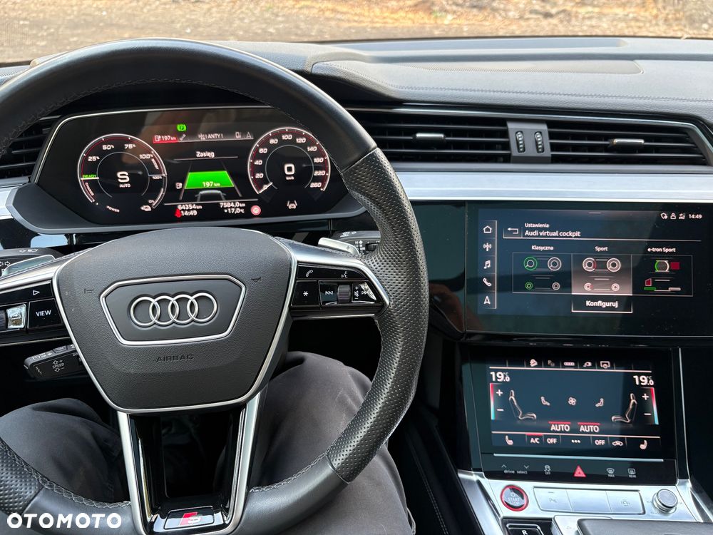 Audi e-tron - 9