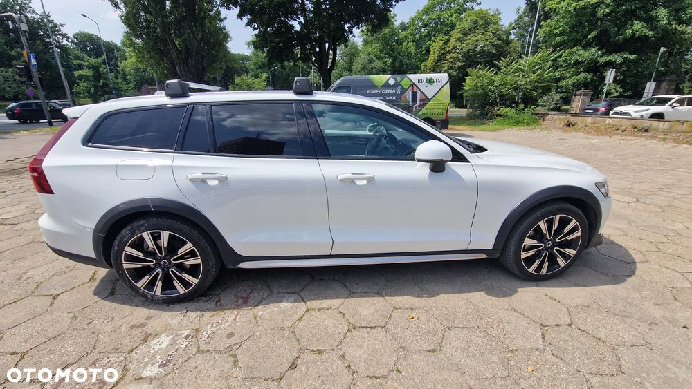 Volvo V60 D4 AWD Momentum Pro - 18