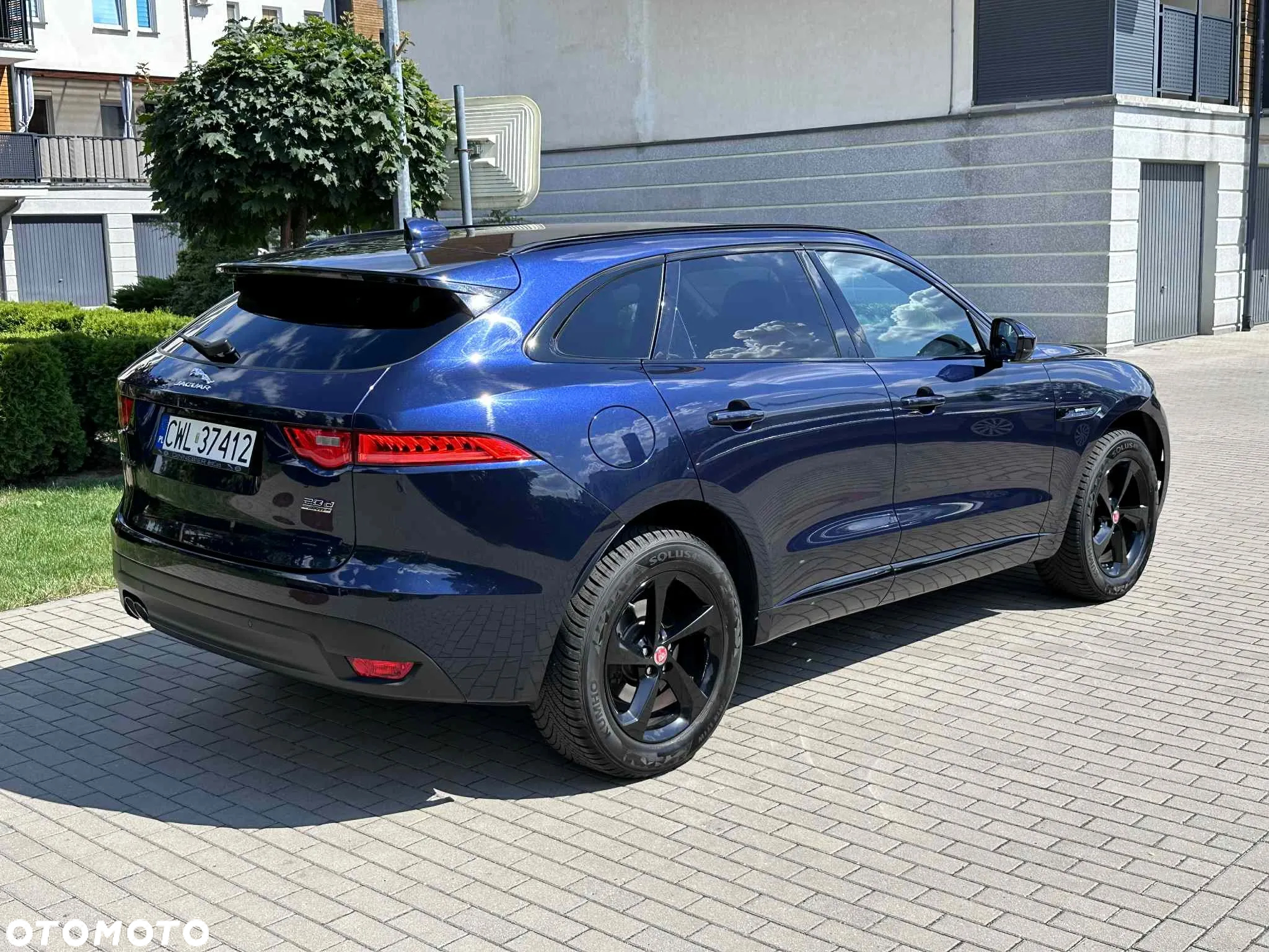 Jaguar F-Pace 20d AWD R-Sport - 5