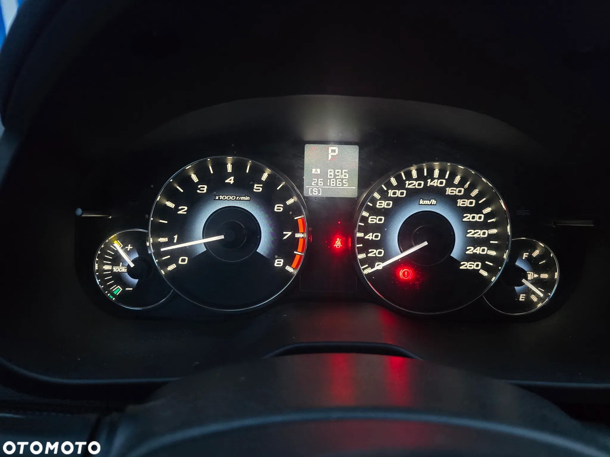 Subaru Legacy 2.5i GT Macintosh - 11