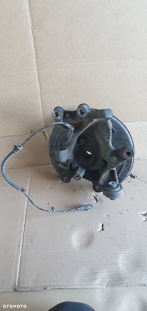 Zwrotnica piasta lewy tył tylna lewa Opel Insignia A - 5