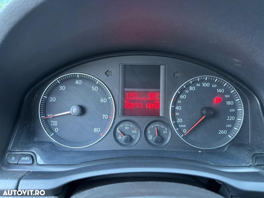 Volkswagen Golf 1.6 Comfortline - 2