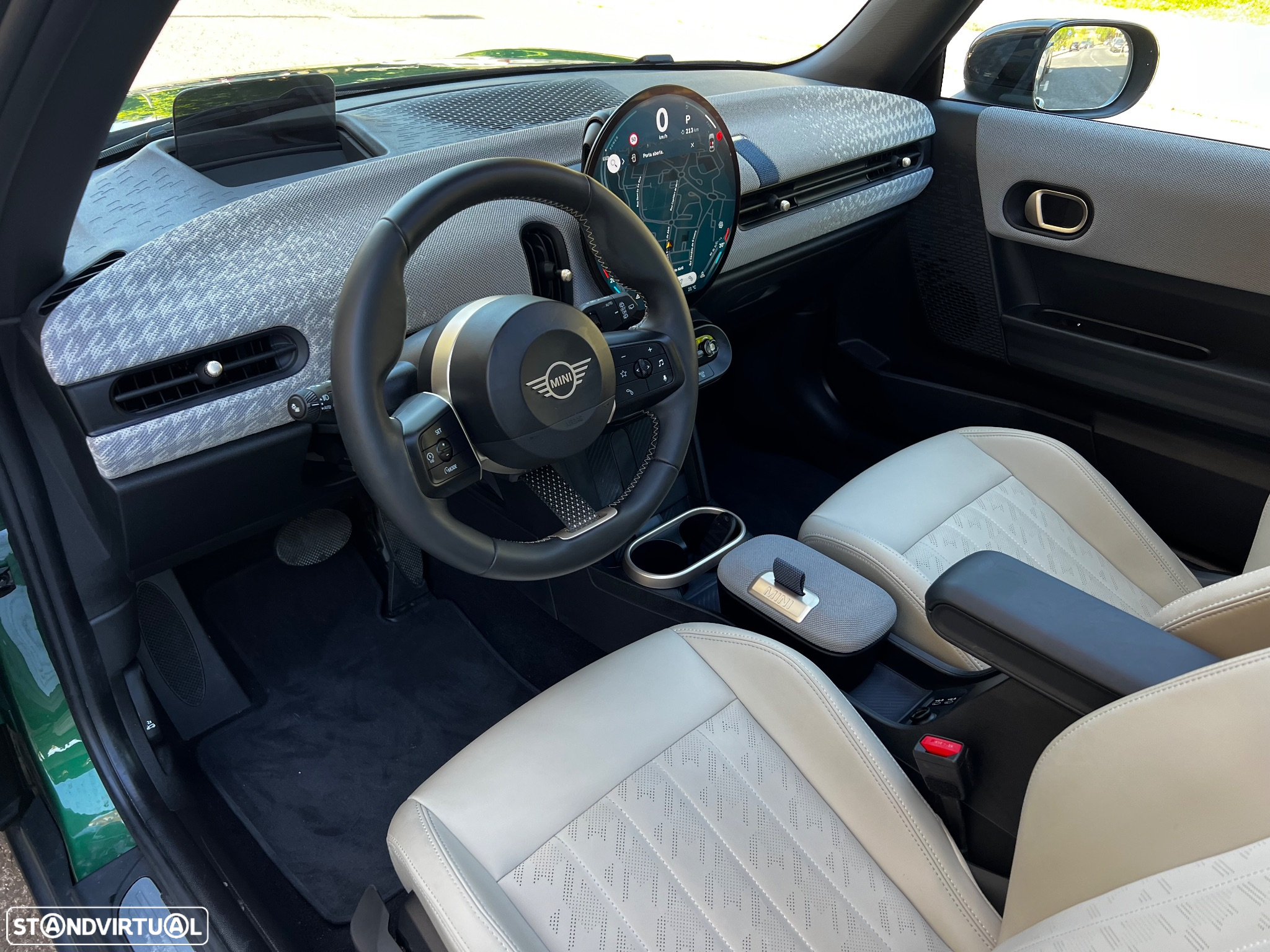 MINI 3 Portas Cooper C Favoured M - 14