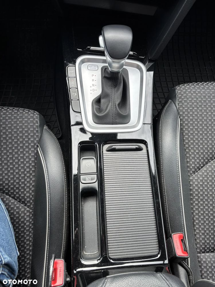 Kia Ceed 1.5 T-GDI L Business Line DCT - 15