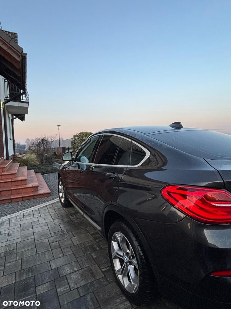 BMW X4 xDrive20i xLine - 5