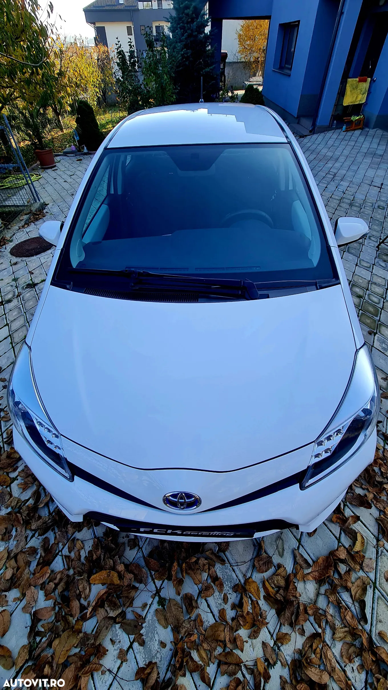 Toyota Yaris - 10