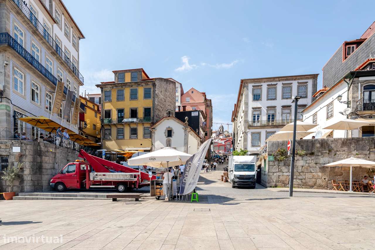 Espaço comercial  para venda em Porto - Grande imagem: 4/37