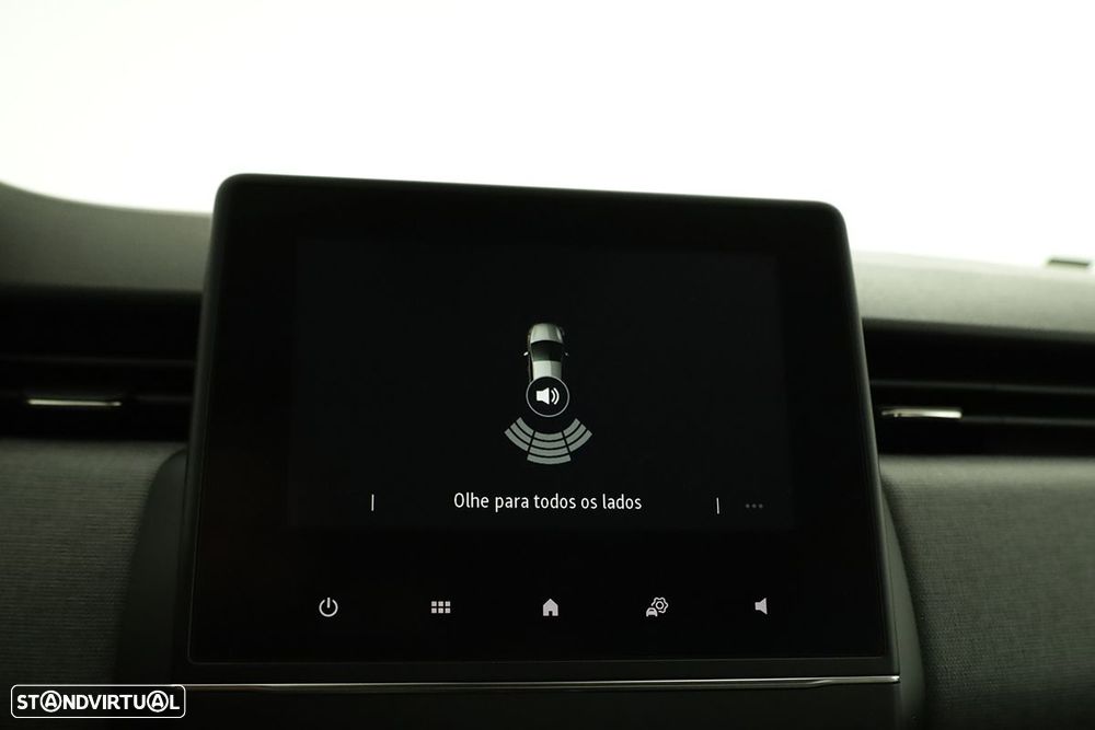 Renault Clio 1.0 TCe Evolution Bi-Fuel - 11