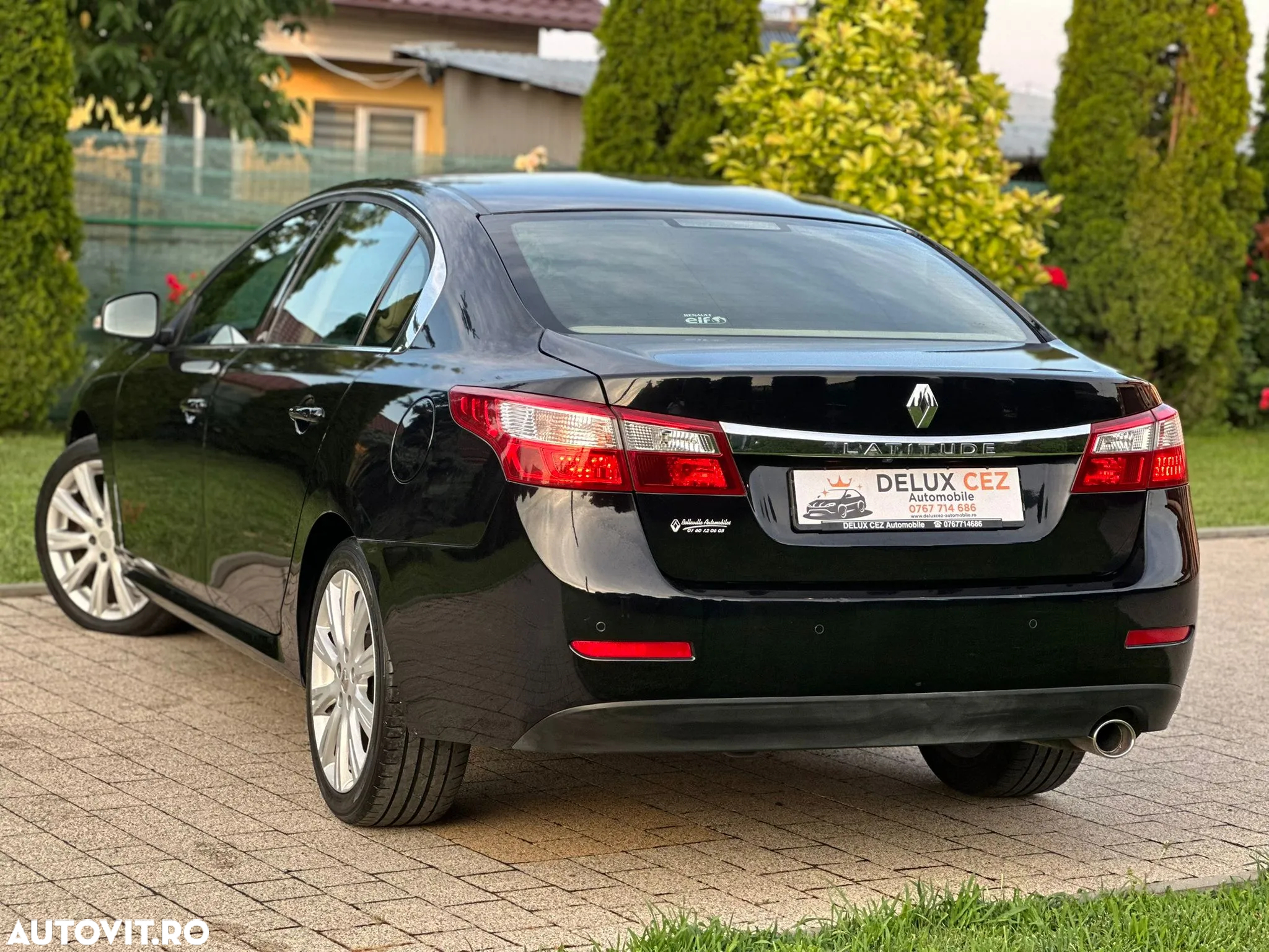 Renault Latitude 2.0 dCi Initiale Aut. - 3