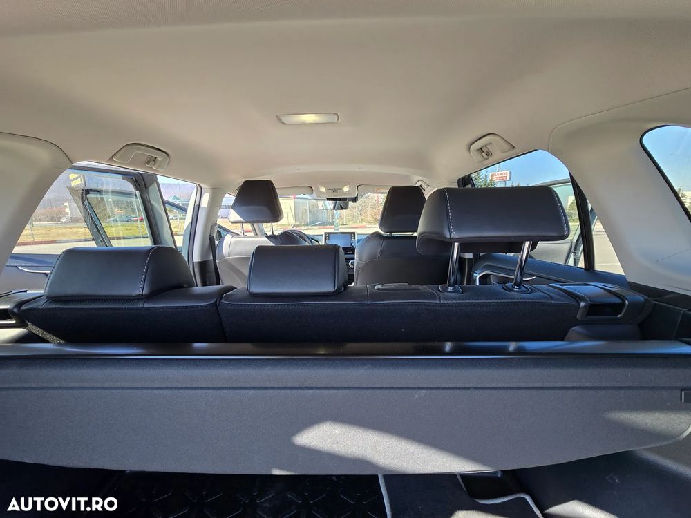 Toyota RAV4 - 11