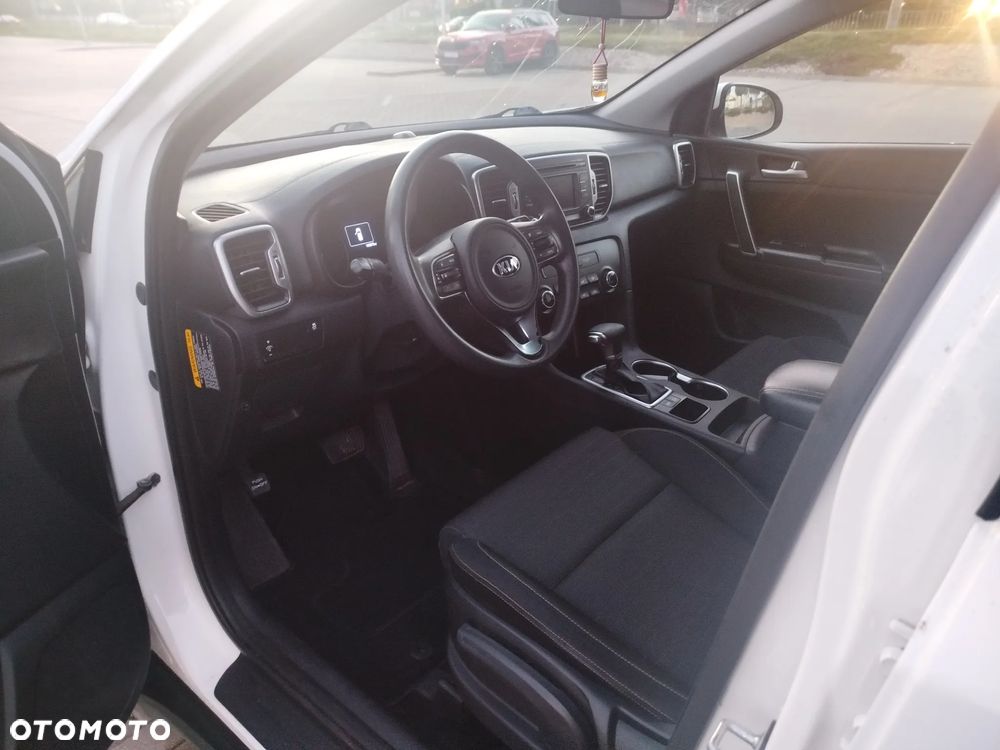 Kia Sportage - 16