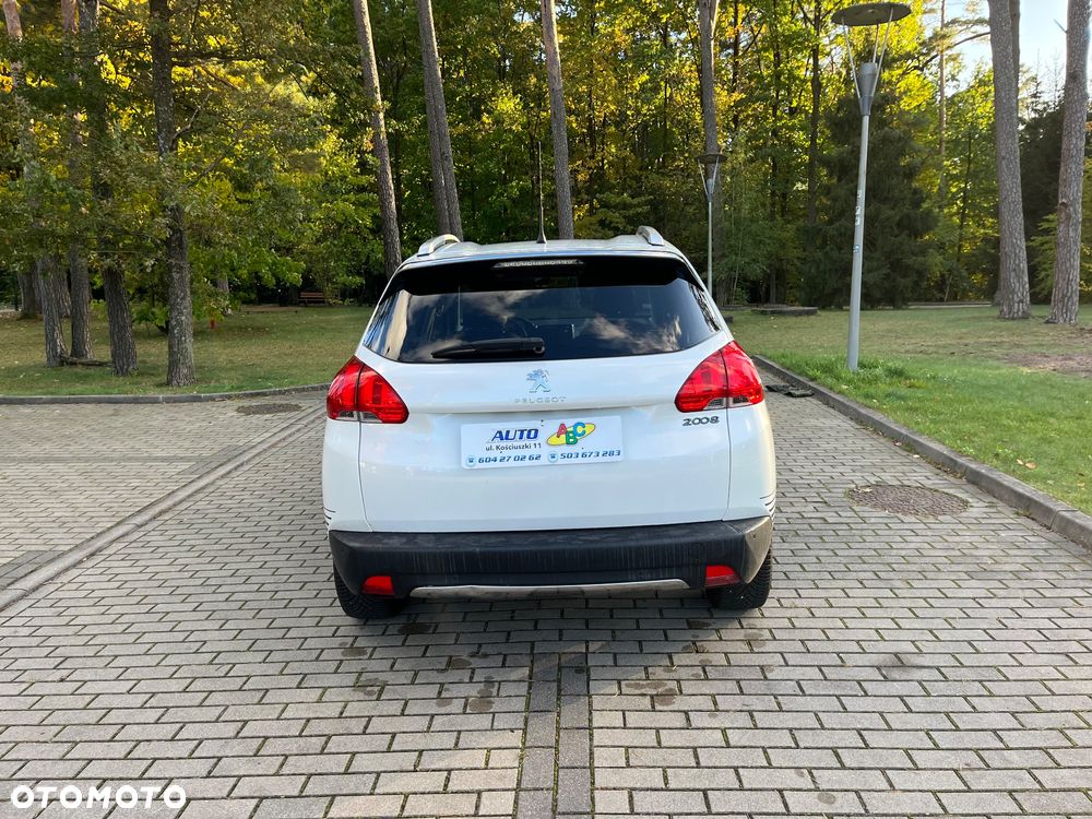 Peugeot 2008 PureTech 110 Stop&Start Urban Move - 4