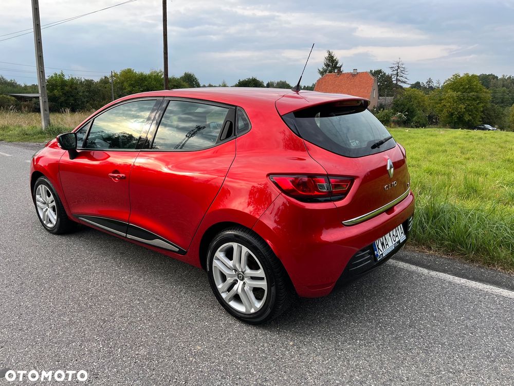 Renault Clio (Energy) TCe 90 Start & Stop INTENS - 9
