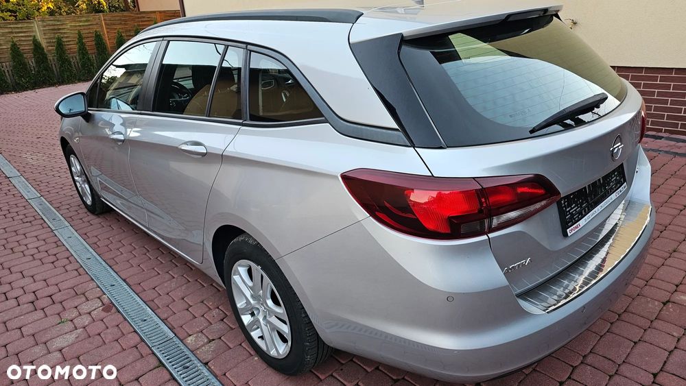 Opel Astra V 1.6 CDTI Dynamic S&S - 6