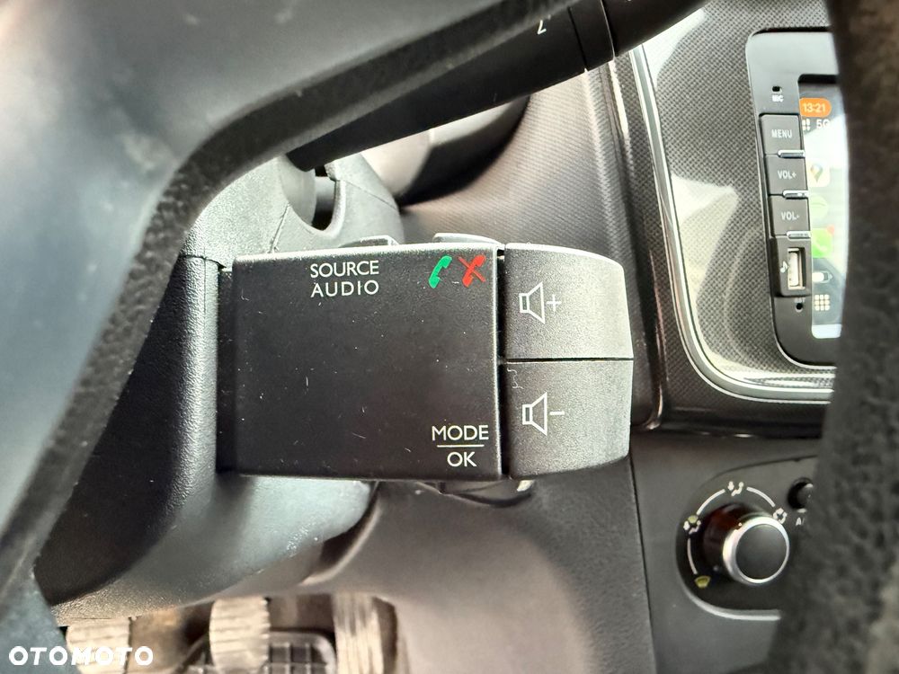 Dacia Logan 0.9 TCe Outdoor S&S - 14