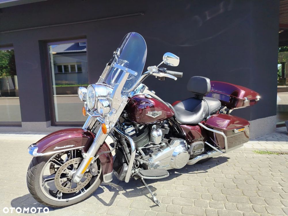 Harley-Davidson Touring Road King - 14