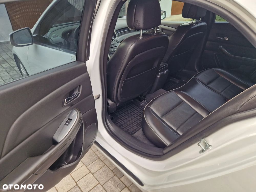 Chevrolet Malibu 2.0 MT LT+ - 9