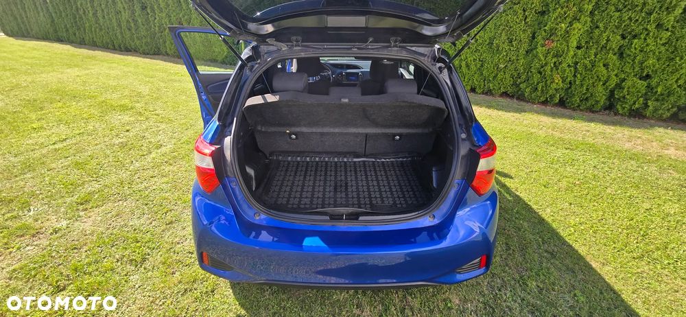 Toyota Yaris 1.5 Selection - 13