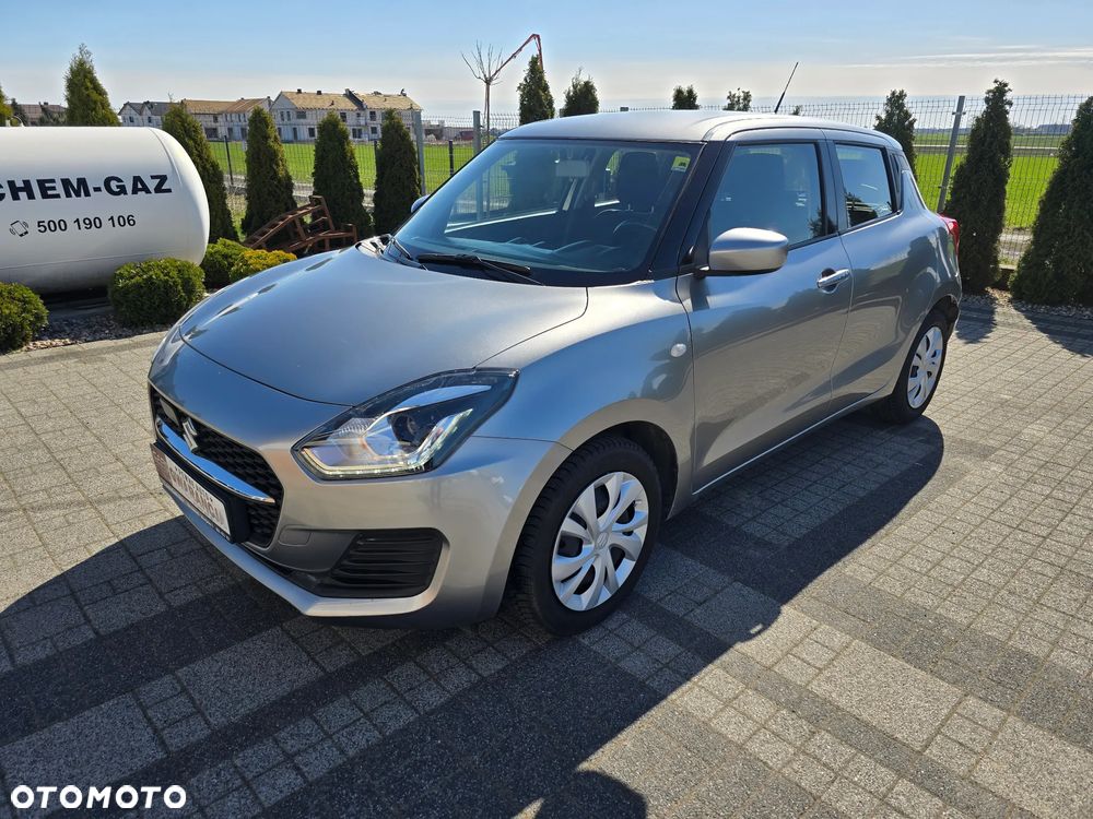 Suzuki Swift 1.2 Dualjet SHVS Premium CVT - 2